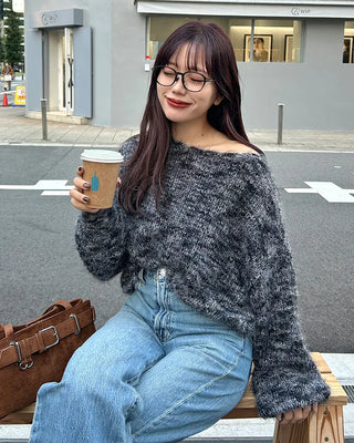 Round neck loose fit knit