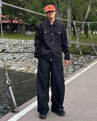 Side-Tucked Rounded Pants