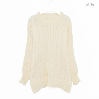 Loose-fit twisted knit