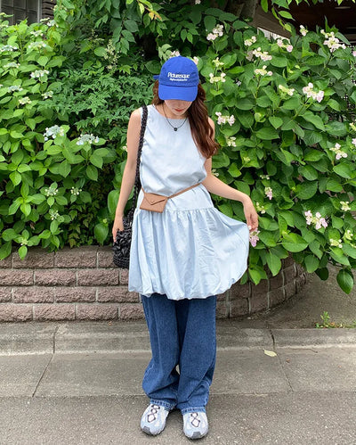 Sleeveless balloon mini dress