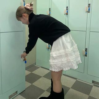 Lace medium skirt