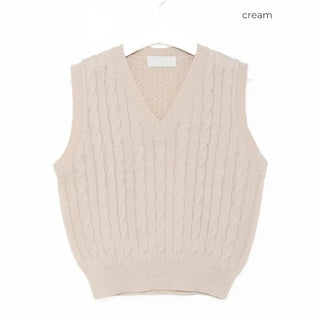 Twist V-neck knit vest
