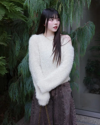 Asymmetrical cropped shaggy knit