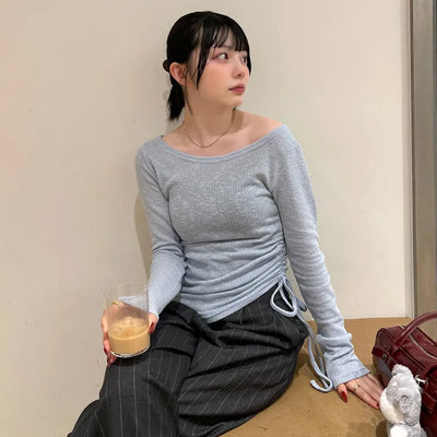 Side-shirred T-shirt