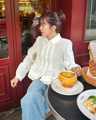 Colored frill blouse
