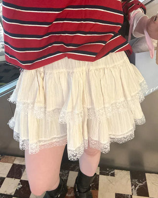 Lace tiered mini skirt