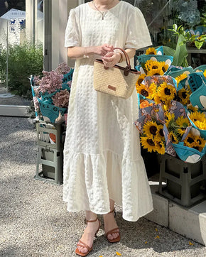 Long dress with ruffled hem