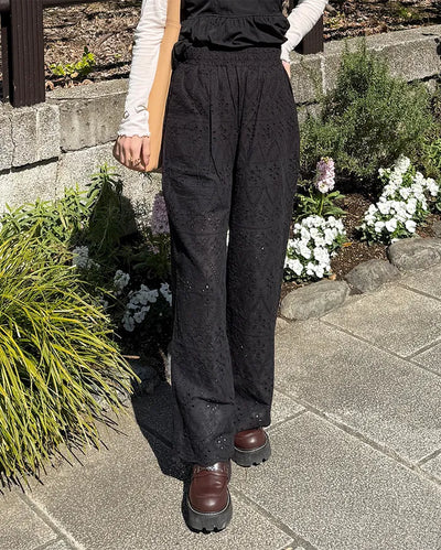 Lace banding pants