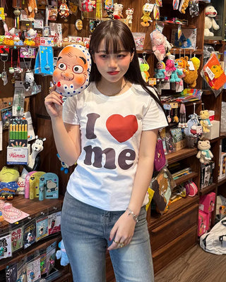 LOVE Lettering Slim Half-Sleeve T-Shirt