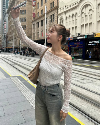 See-through lace long-sleeve T-shirt