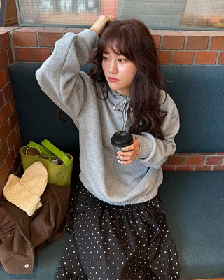 String Ribbon Sweatshirt