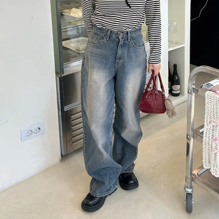 Balloon silhouette denim pants
