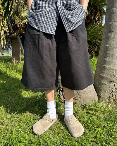 Carpenter Bermuda shorts