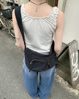 Pocket shoulder bag