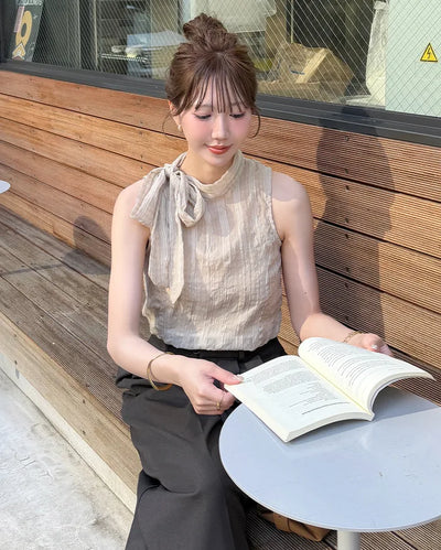 Mock neck ribbon string sleeveless