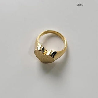 Bordeaux Heart Ring