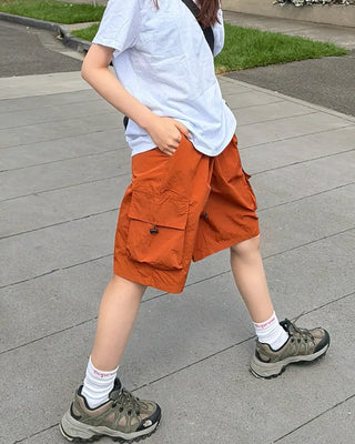 String cargo shorts