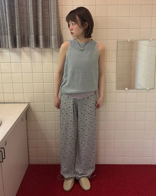 Flower pattern sweatpants