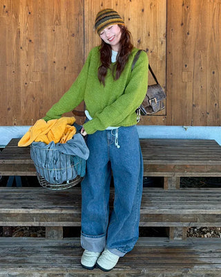 V-neck simple knit