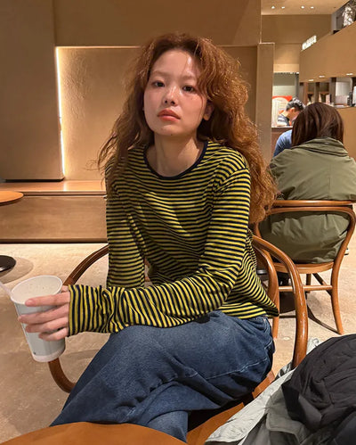 Round neck striped long T-shirt