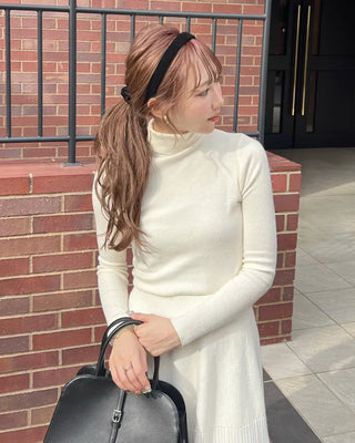 Basic turtleneck knit