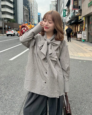 Checked ribbon tie blouse