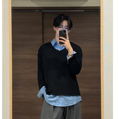 Cool V-neck knit