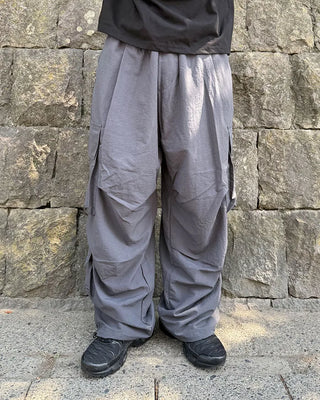 Nylon cargo pants with elastic waistband