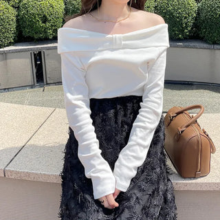 Ribbon Point Open Shoulder T-Shirt