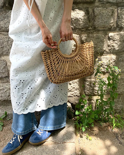 Net rattan tote bag