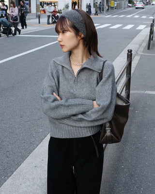 Crop Half Knit Zip