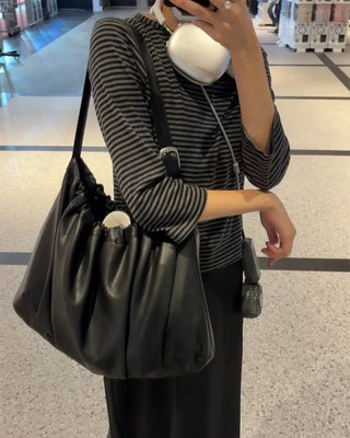 Shirring shoulder bag