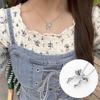 Mini ribbon necklace