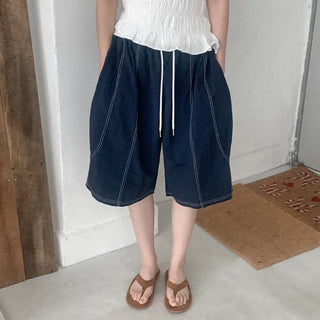 Stitched elastic waist half pants