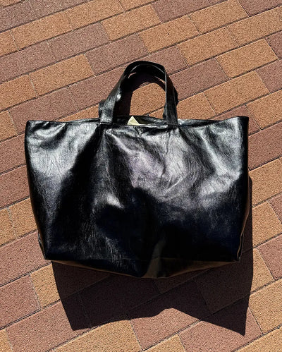 Big leather shoulder bag