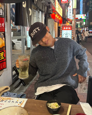 Henley neck basic knit