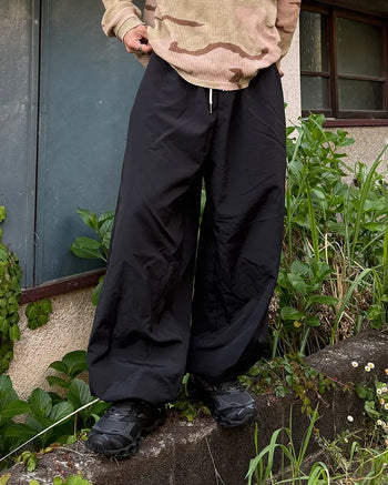 Side pintuck balloon jogger pants