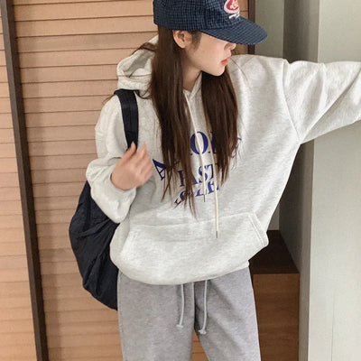 Fleece-lined lettering hoodie