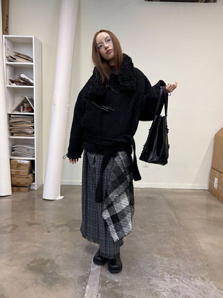 [NeverSeez] Boucle Toggle Short Coat