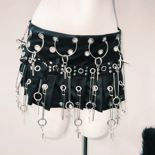 Skull applique rivet waist chain top