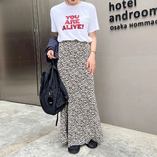 Leopard print pleated skirt