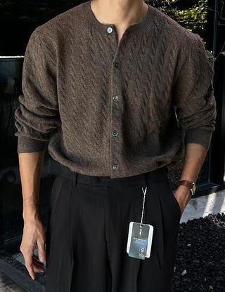 Nozzle cable knit round cardigan (soft fabric)