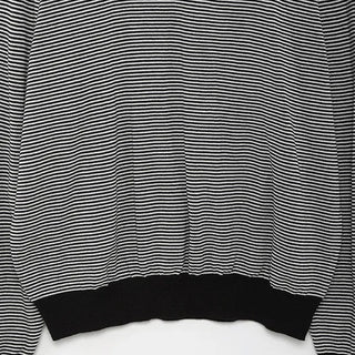 Bordered two-tone knit