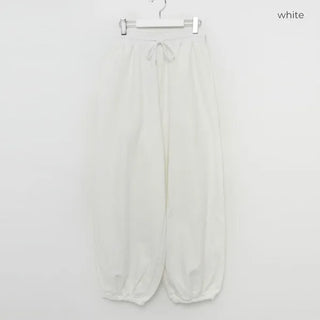 Wide jogger pants