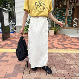 Side-shirred nylon skirt