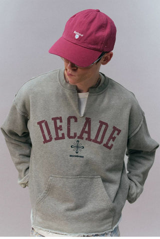 [Monterest] Washed Split-Neck Graphic Sweatshirt