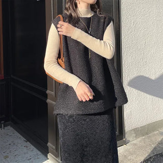 Boa Side Slit Vest