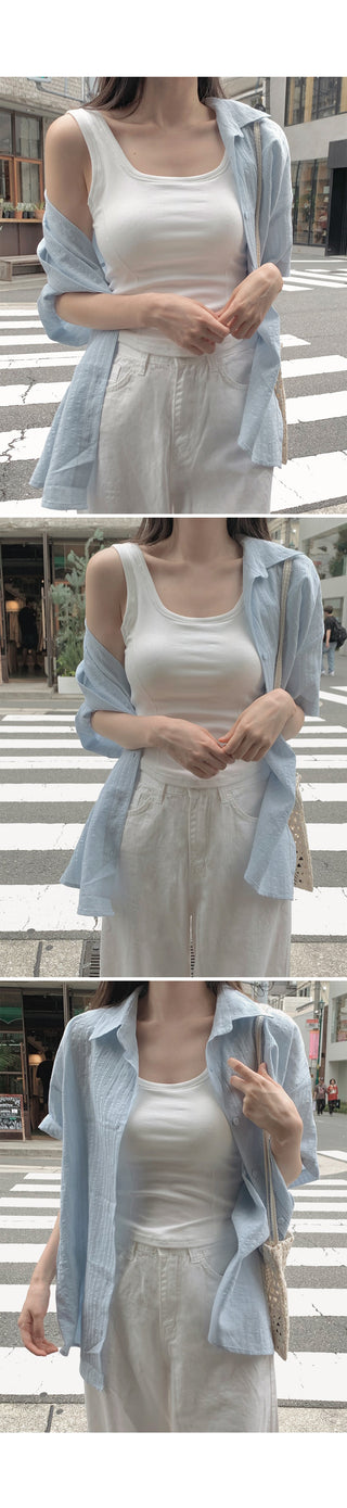Slim sleeveless top with built-in cups - 3 colors