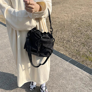 Shoulder strap tote bag