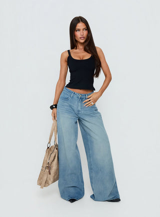 Naylor Mid Rise Wide Leg Jeans Light Wash Denim Light Blue Wash Tall